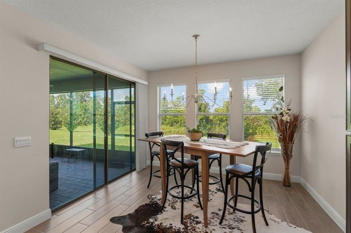 Image No.19-3 Bed House for sale