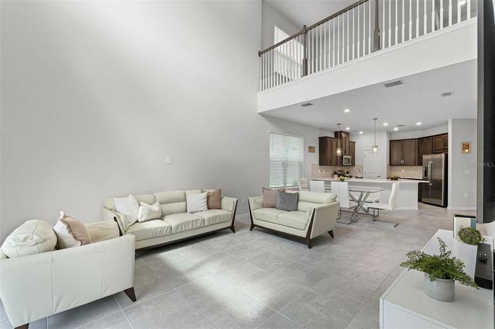 Image No.15-4 Bed House for sale