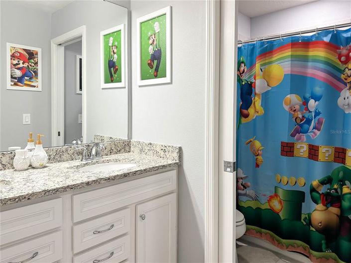 Image No.41-5 Bed Townhouse for sale