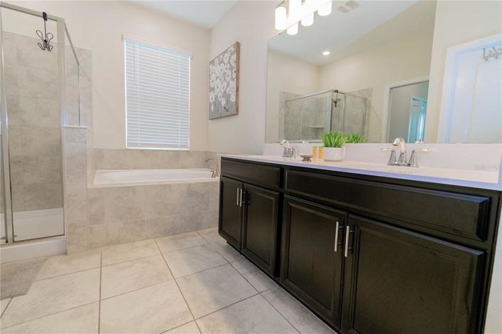 Image No.32-3 Bed Apartment for sale