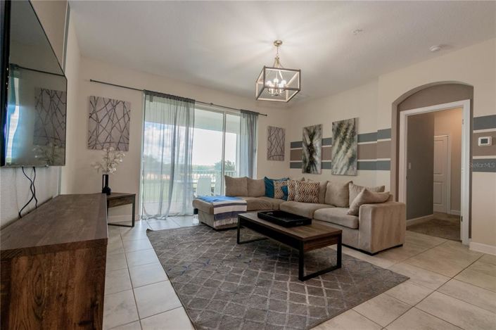 Image No.7-3 Bed Property for sale