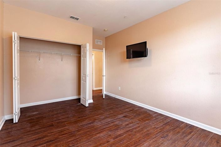 Image No.18-3 Bed Apartment for sale