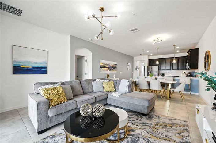 Image No.10-3 Bed Apartment for sale