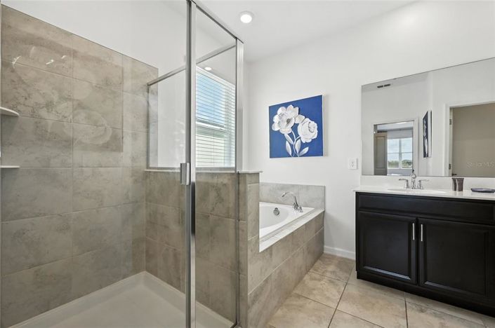 Image No.28-3 Bed Apartment for sale