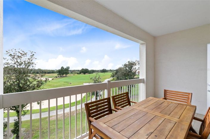 Image No.10-3 Bed Apartment for sale