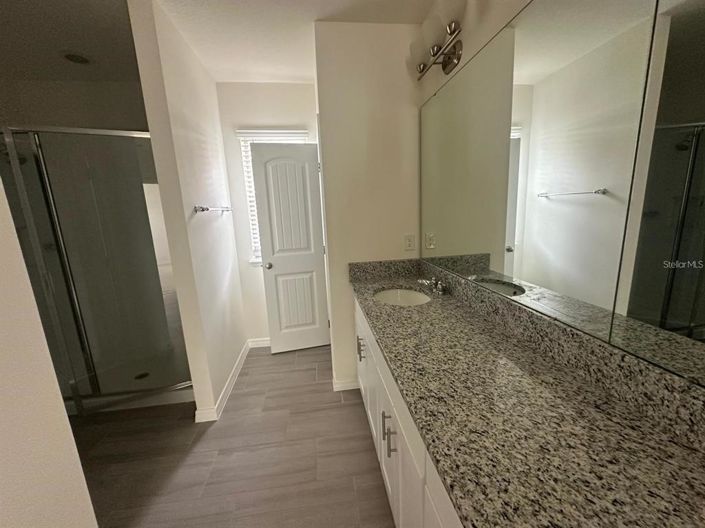 Image No.22-4 Bed House for sale