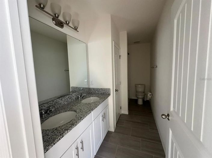 Image No.24-4 Bed House for sale