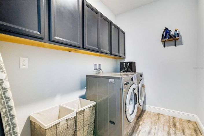 Image No.24-4 Bed House for sale