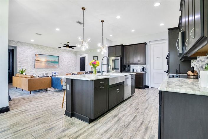 Image No.5-4 Bed House for sale