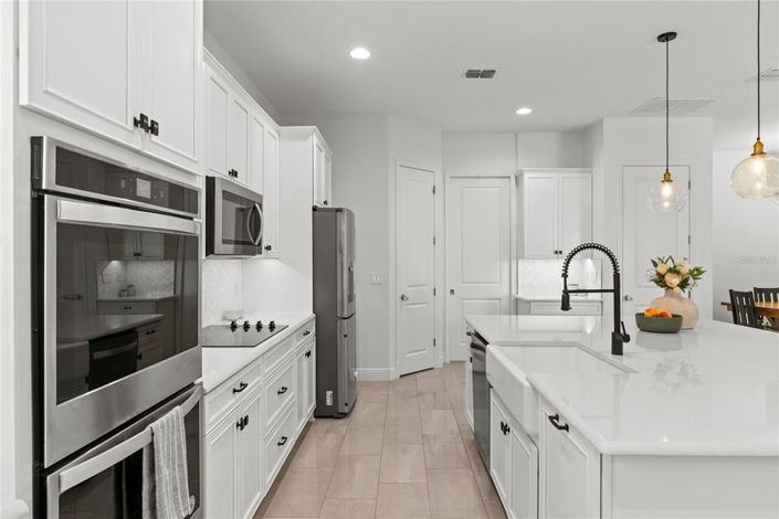 Image No.15-6 Bed House for sale