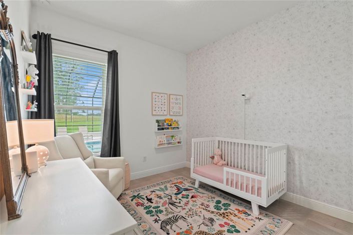 Image No.29-6 Bed House for sale