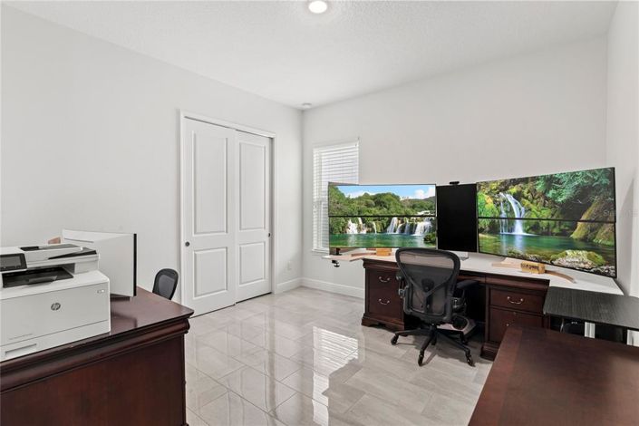 Image No.32-6 Bed House for sale