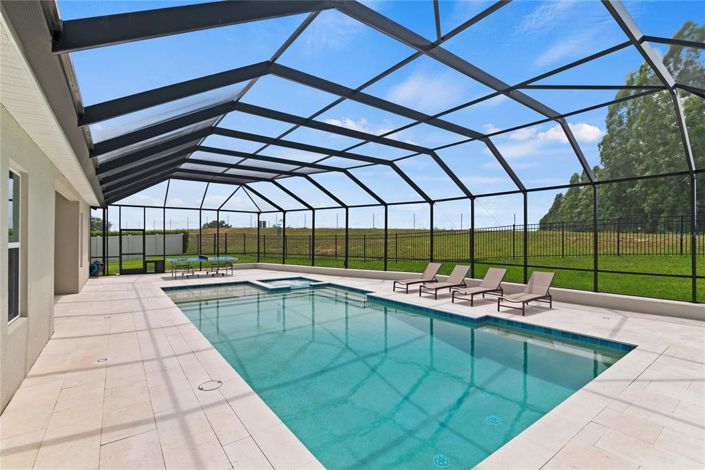 Image No.48-6 Bed House for sale