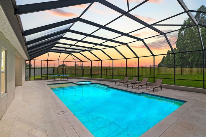 Image No.51-6 Bed House for sale