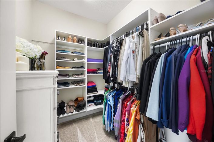 Image No.17-4 Bed House for sale