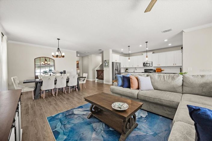 Image No.8-4 Bed House for sale