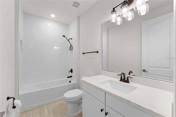 Image No.40-5 Bed House for sale