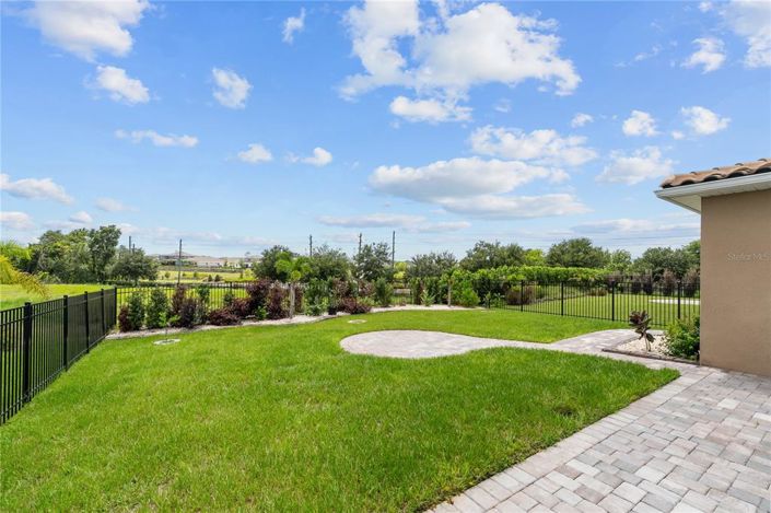 Image No.46-5 Bed House for sale