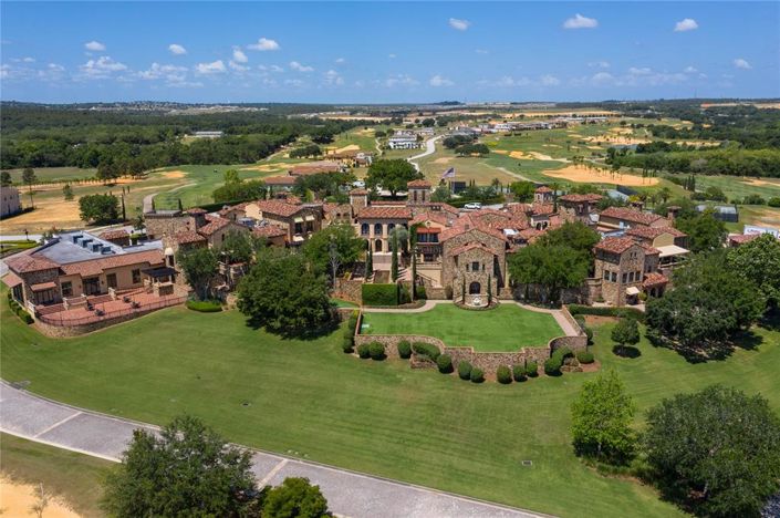 Image No.52-5 Bed House for sale