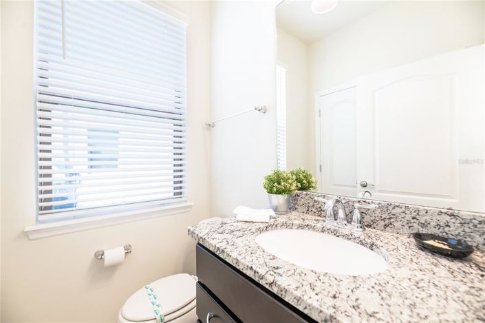 Image No.15-7 Bed House for sale