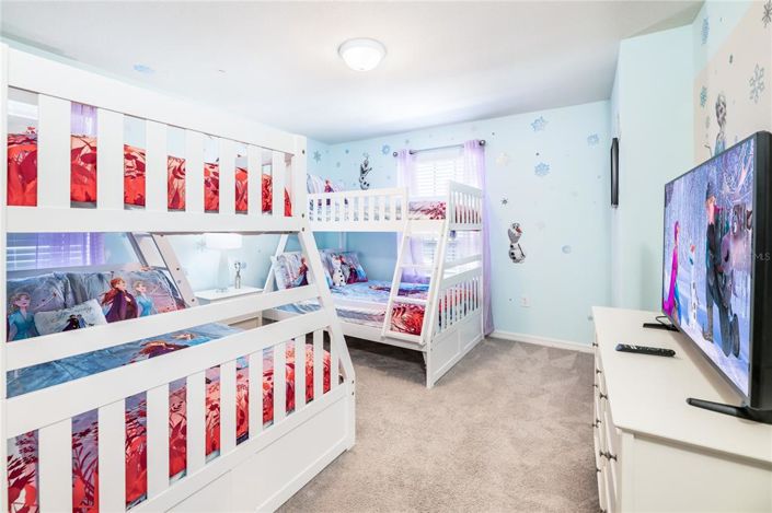 Image No.19-7 Bed House for sale