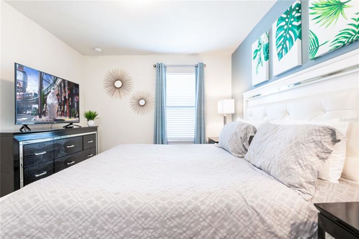 Image No.23-7 Bed House for sale