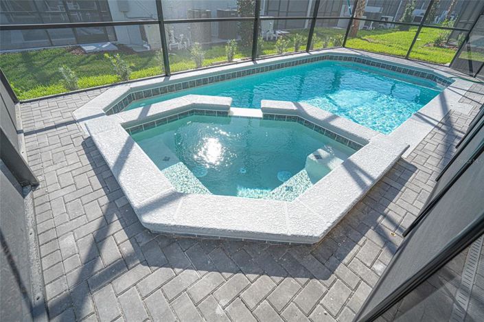 Image No.37-7 Bed House for sale