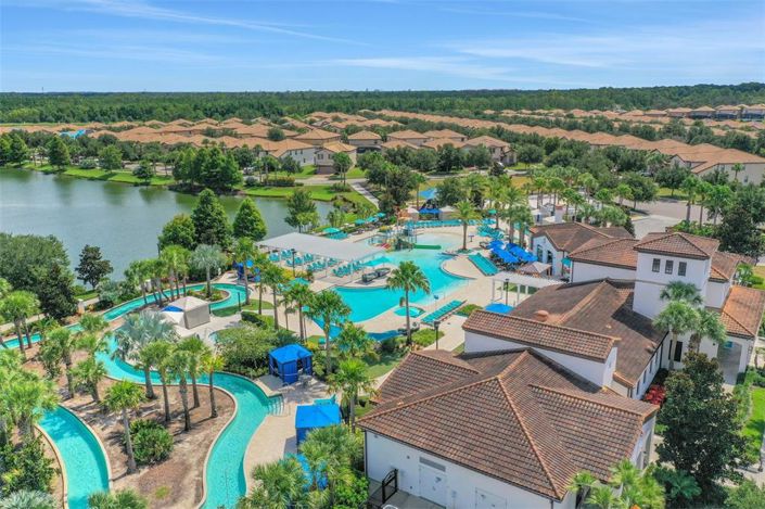 Image No.40-4 Bed Townhouse for sale