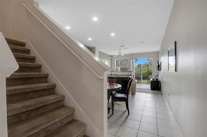 Image No.12-3 Bed Townhouse for sale