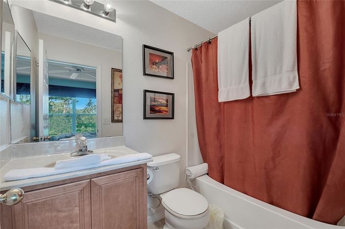 Image No.36-3 Bed Townhouse for sale