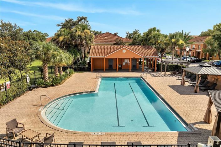 Image No.44-3 Bed Townhouse for sale