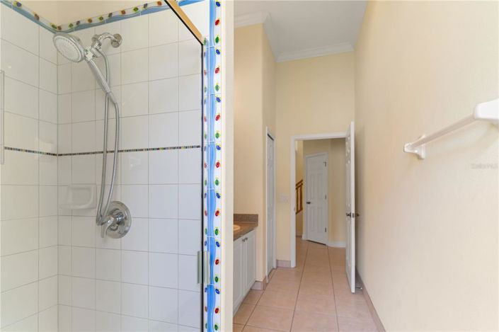 Image No.23-5 Bed House for sale