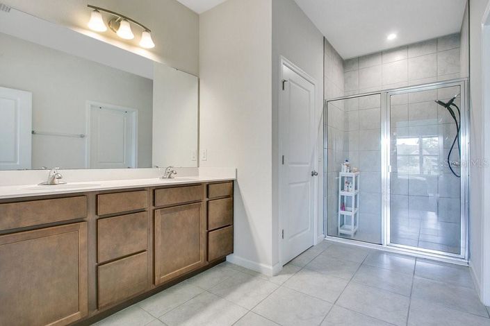 Image No.15-Propriété de 3 chambres à vendre à Davenport