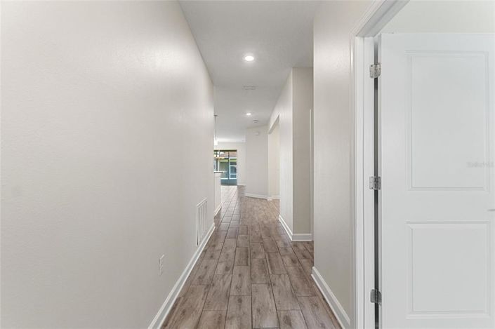 Image No.3-2 Bed Property for sale