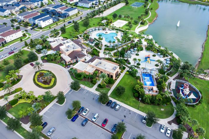 Image No.53-5 Bed Townhouse for sale