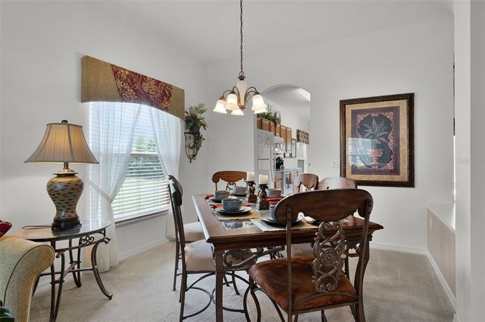 Image No.6-5 Bed House for sale