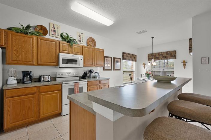 Image No.9-5 Bed House for sale