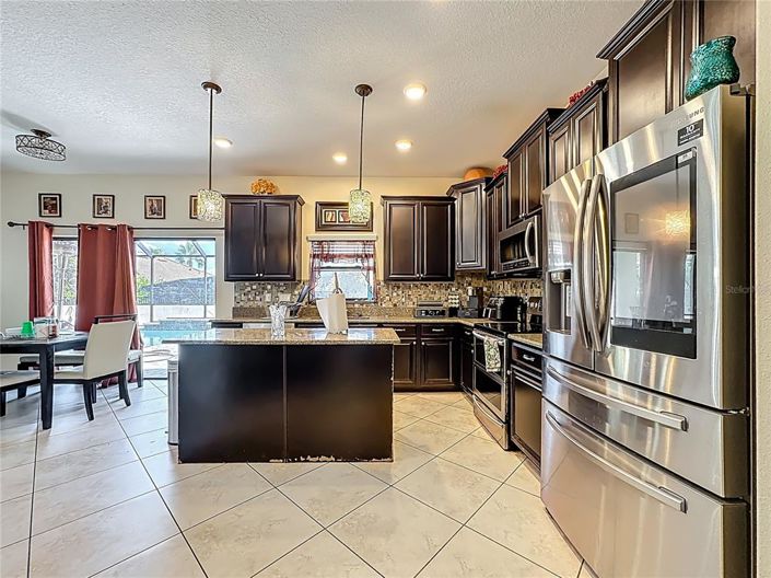 Image No.5-Propriété de 5 chambres à vendre à Davenport