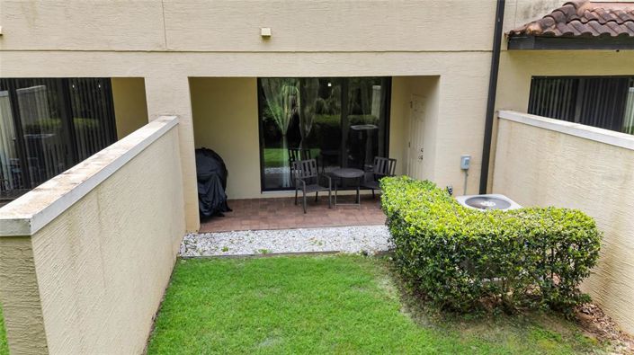 Image No.28-3 Bed Townhouse for sale