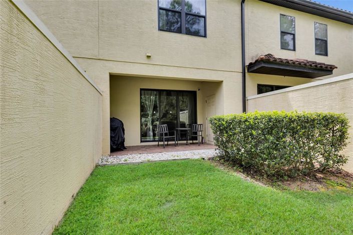 Image No.29-3 Bed Townhouse for sale