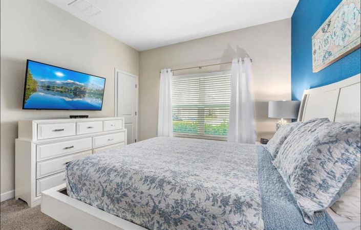 Image No.13-4 Bed Townhouse for sale