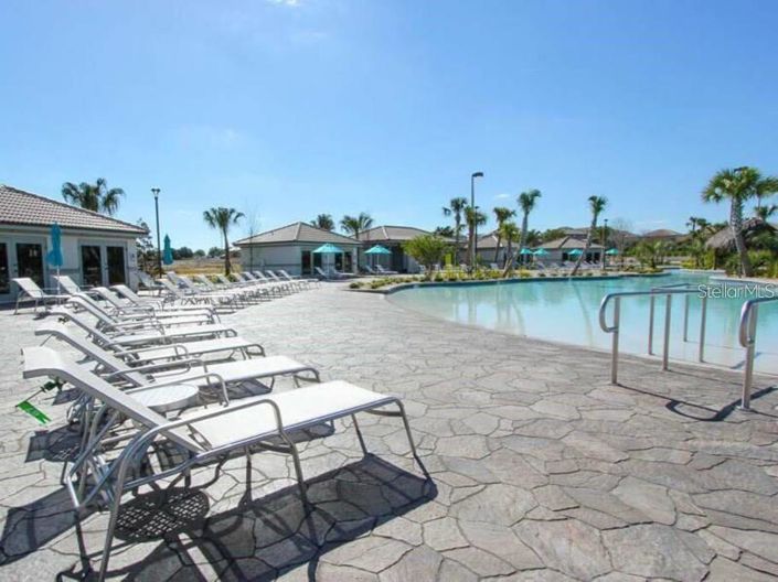 Image No.37-4 Bed Townhouse for sale