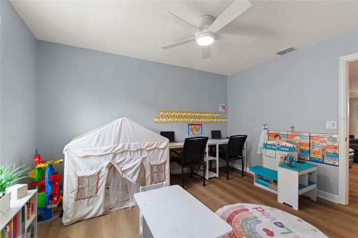 Image No.34-6 Bed Property for sale