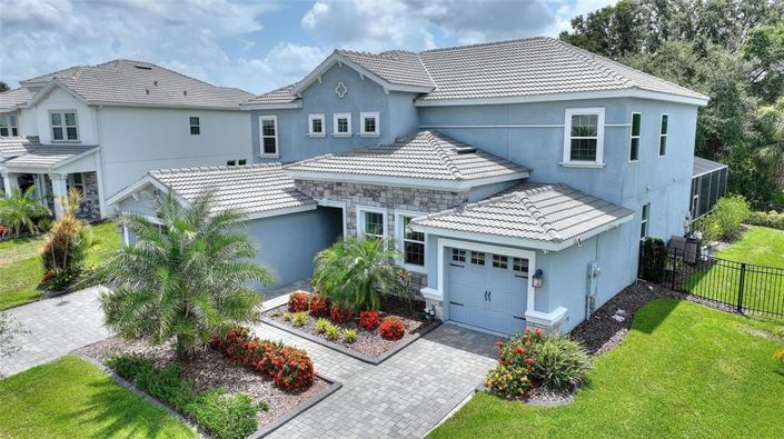 Image No.52-6 Bed Property for sale