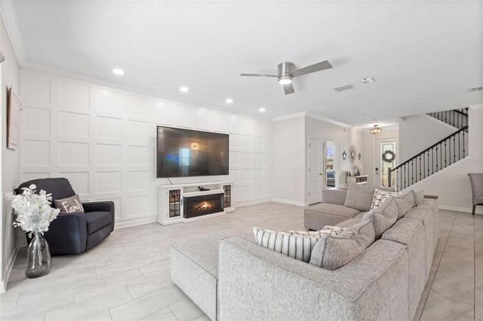 Image No.9-6 Bed Property for sale