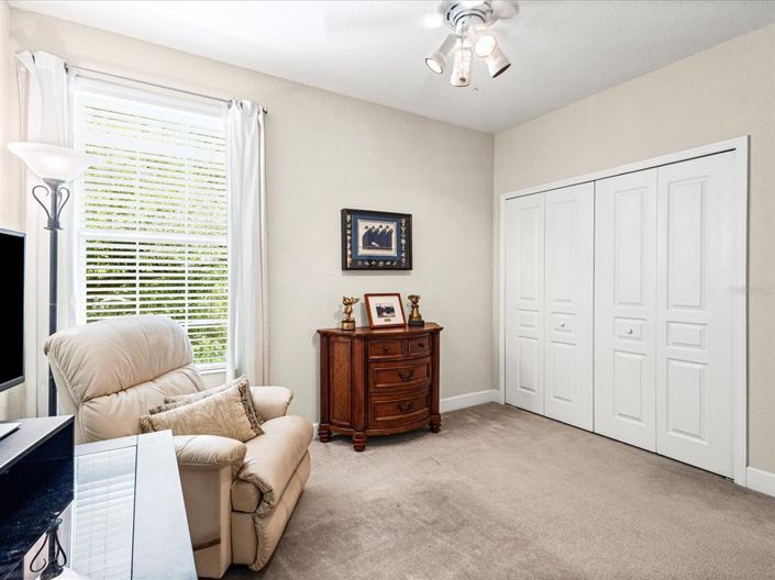 Image No.28-3 Bed Townhouse for sale