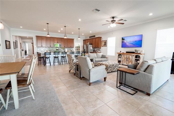 Image No.14-3 Bed House for sale