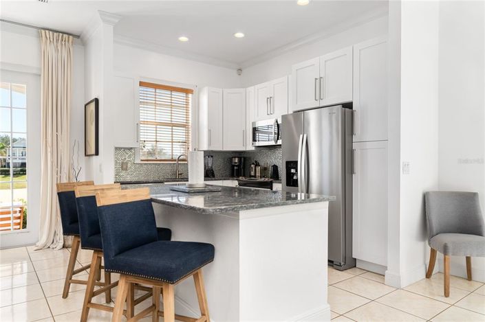 Image No.27-5 Bed House for sale