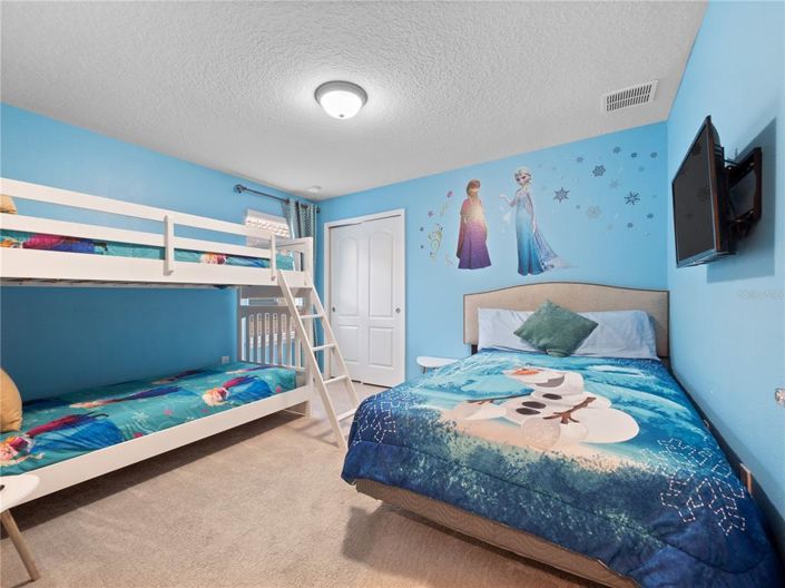 Image No.28-6 Bed House for sale