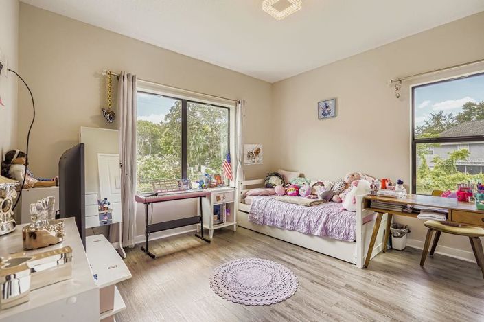 Image No.14-4 Bed House for sale